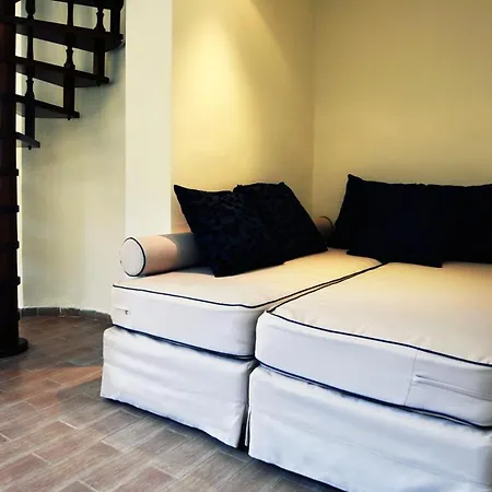 Serenity Village * 카메나불라