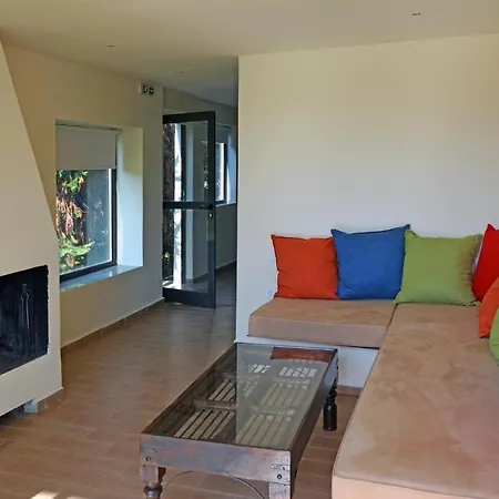 Serenity Village Villa Kamena Vourla