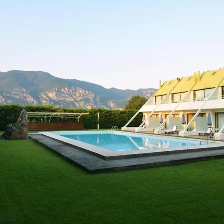 Serenity Village 빌라